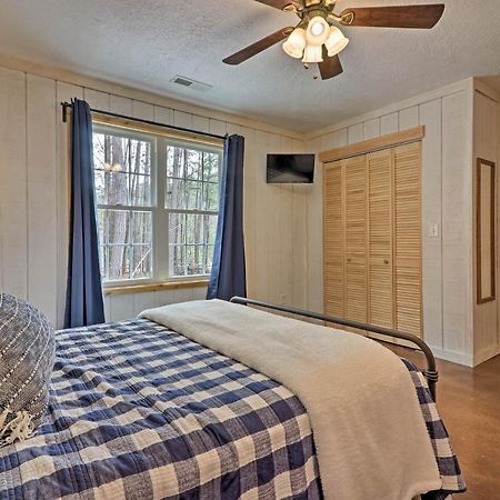 Peaceful Family Cabin On 10 Acres With Game Room! Heflin المظهر الخارجي الصورة