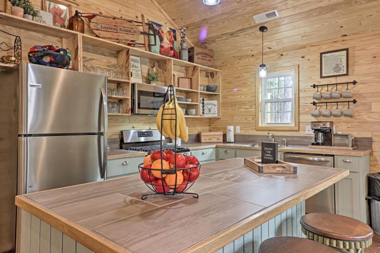 Peaceful Family Cabin On 10 Acres With Game Room! Heflin المظهر الخارجي الصورة
