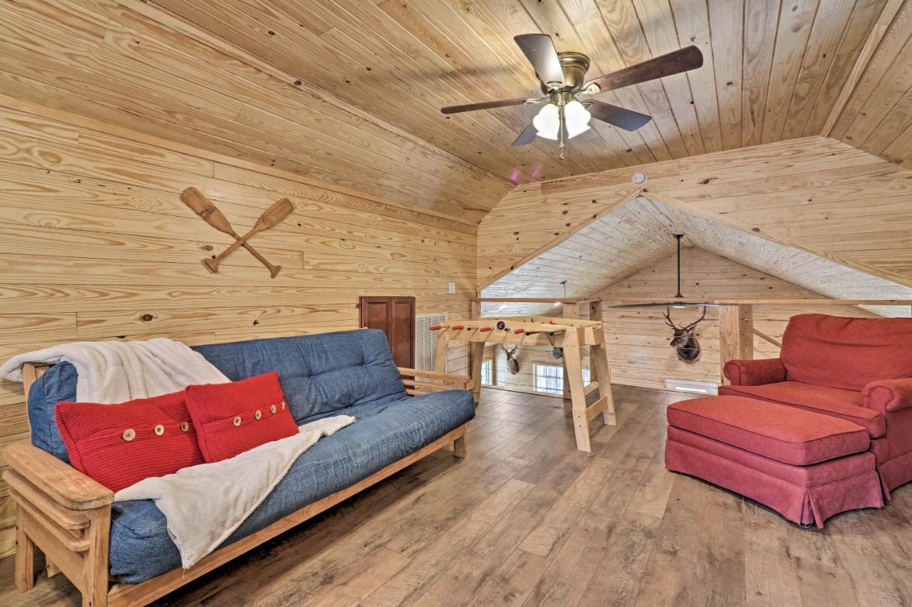 Peaceful Family Cabin On 10 Acres With Game Room! Heflin المظهر الخارجي الصورة